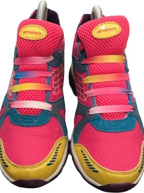 Sneakers that dazzle in a vibrant rainbow of colors – the Athletech Colorful